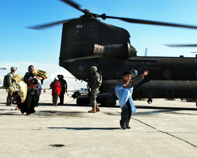 TF Falcon Soldiers come to the aid of avalanche victims