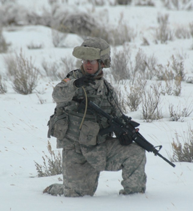 5-25 Field Artillery acclimates, learns in Utah