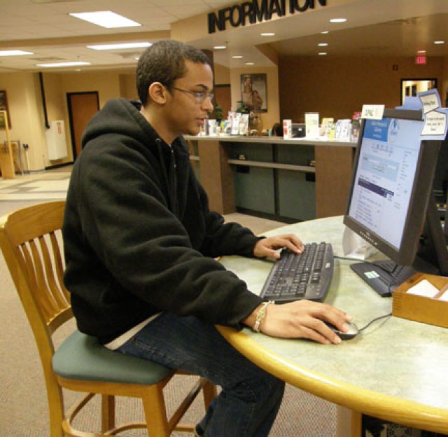 Impacting interns: Observing military youth as they participate in Fort Polk&#039;s HIRED!