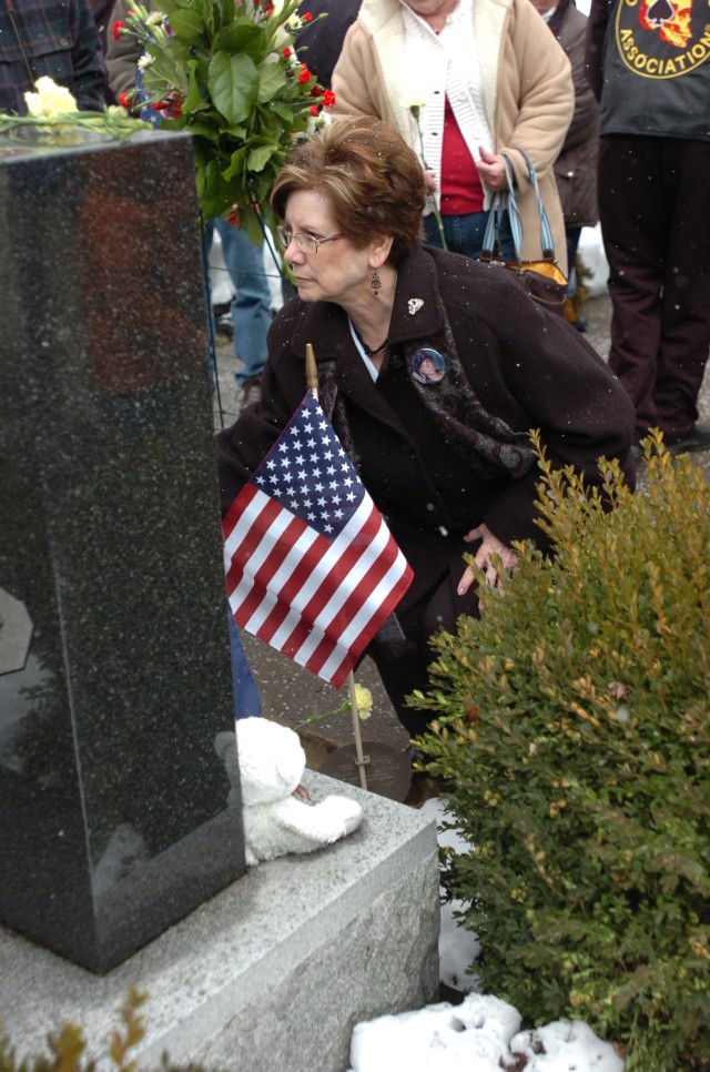 Ceremony Marks 19th Anniversary of Scud Missile Attack