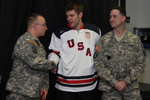 Fort Campbell Soldiers encourage Olympic champions