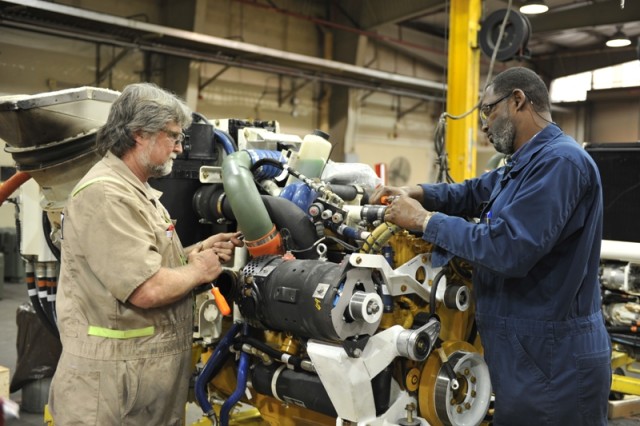 Turbine engine mechanics show versatility