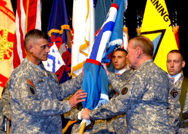 Combined Arms Center welcomes new commander