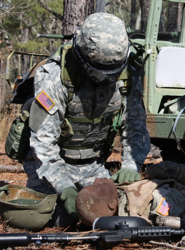 Dental Soldiers compete for top honors at Fort Bragg