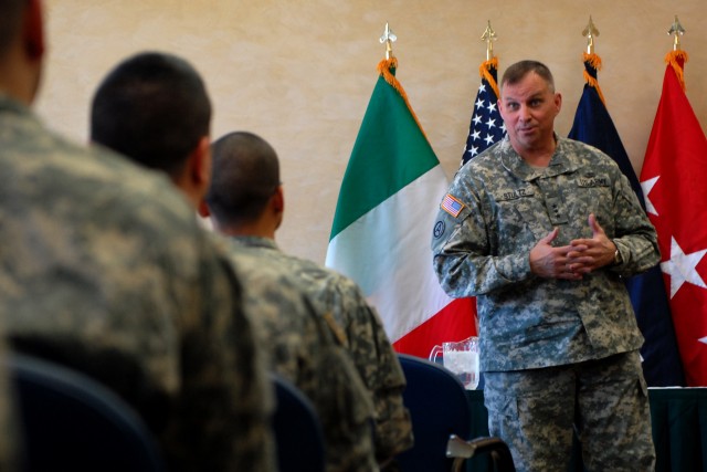 Key Army leaders visit U.S. Army Africa, discuss importance of citizen Soldiers 