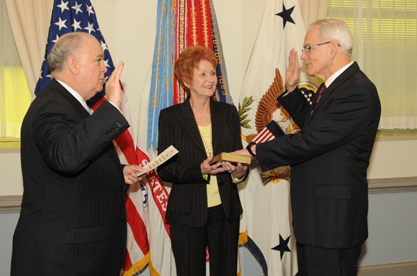 Army swears in new acquisition leader | Article | The United States Army