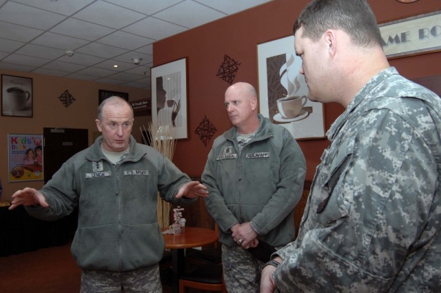 D6 visits U.S. Army Garrison Kaiserslautern