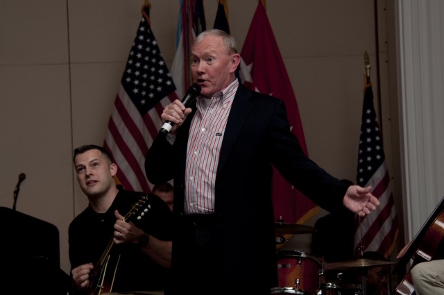 TSLC dinner 3_ CG sings