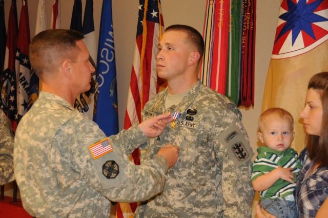 Engineer Soldier Awarded Silver Star Medal