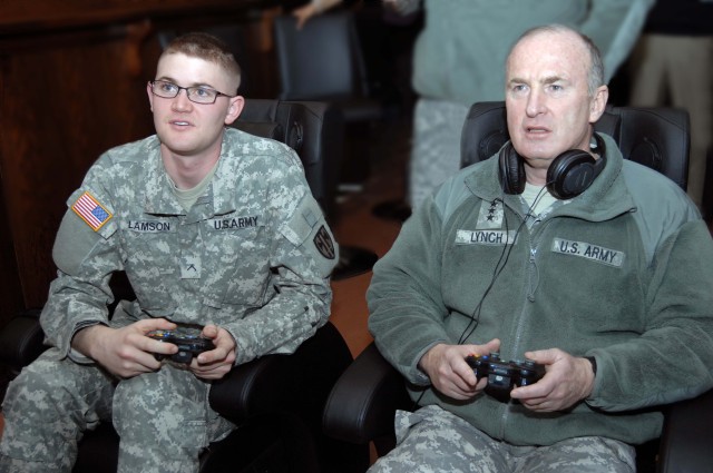 IMCOM Commander visits Kaiserslautern wounded warriors, spouses