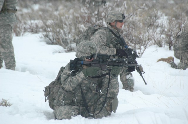 Squad LFX pushes, improves Soldiers&#039; performance