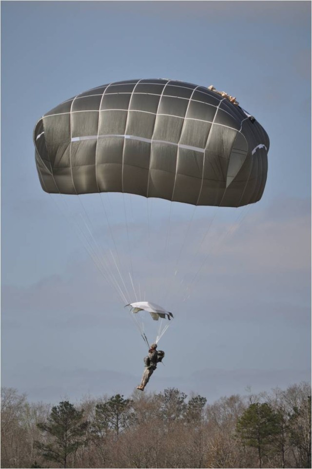 Fort Benning paratroopers make first jump using T11