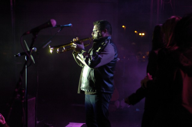 Lt. Dan rocks out NTC