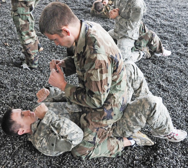 Ready to rumble - Fort Rucker officials revamp combatives training