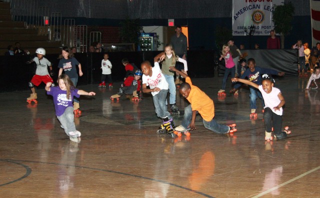 Roller boogie: Families rock the rink at Carson Skate Night