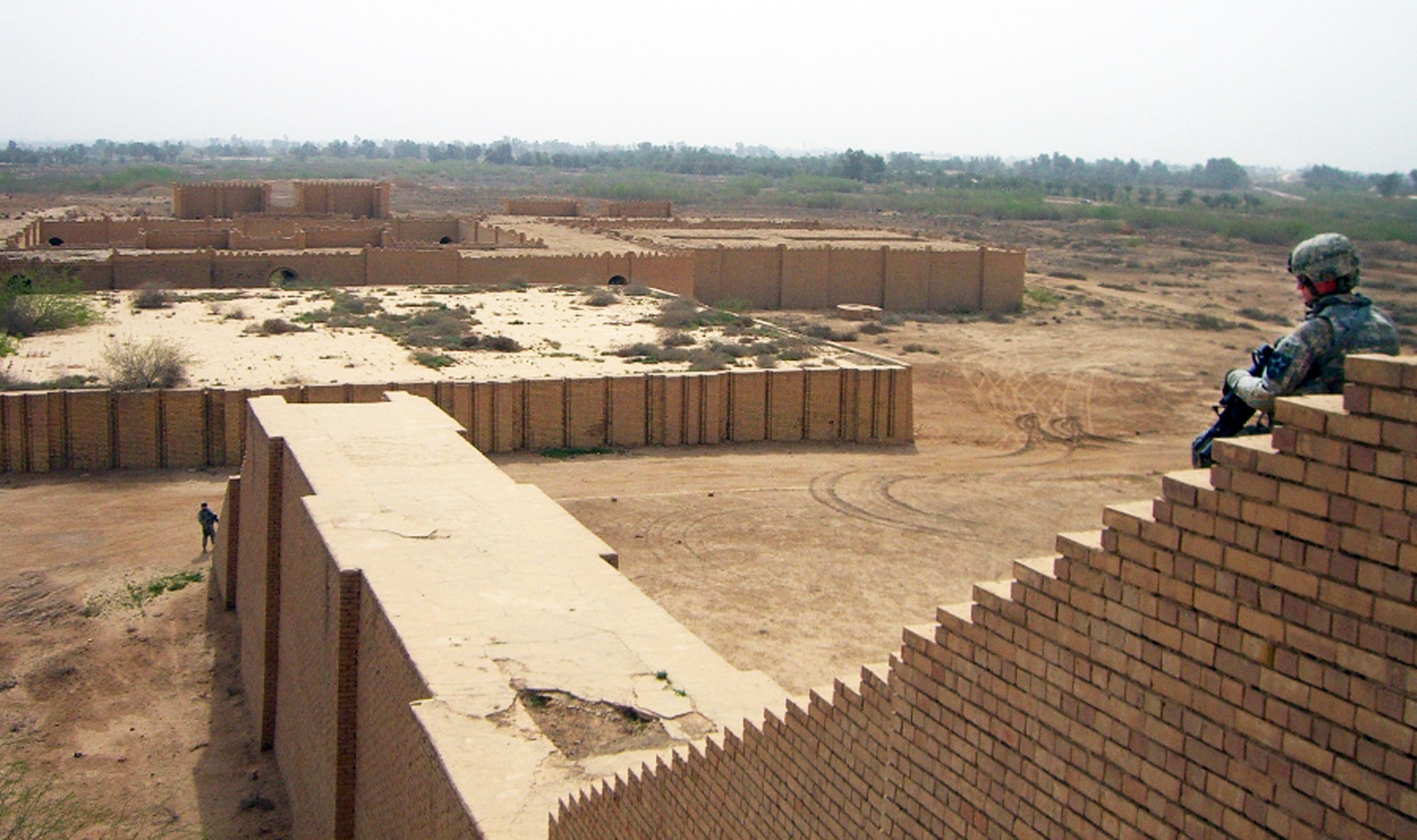 Soldiers Help To Restore Ancient Ziggurat In Iraq Article The United States Army 8138