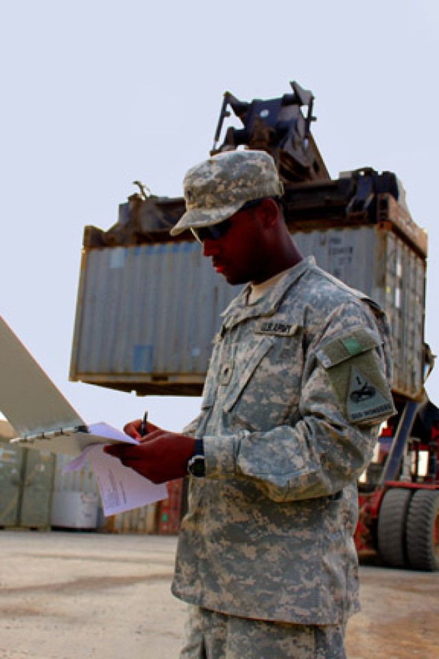 US prepares facility for transfer to IA in Maysan