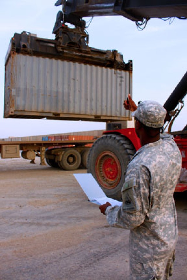 US prepares facility for transfer to IA in Maysan