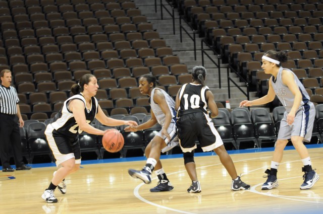 Carson women hit &#039;big time&#039;