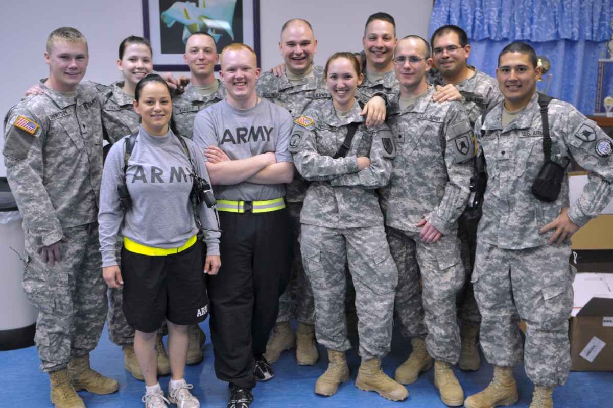 u-s-kfor-junior-soldiers-work-to-help-fellow-troops-article-the