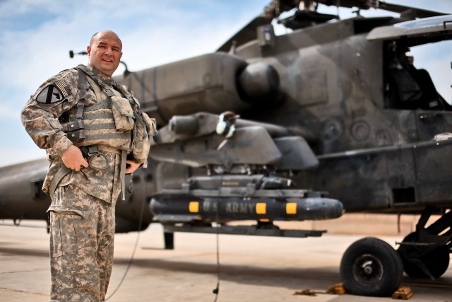 Two senior Air Cav aviators make final Apache flight of their careers