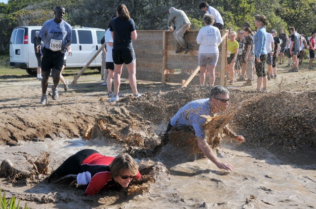 Fifth Mud Run makes huge splash