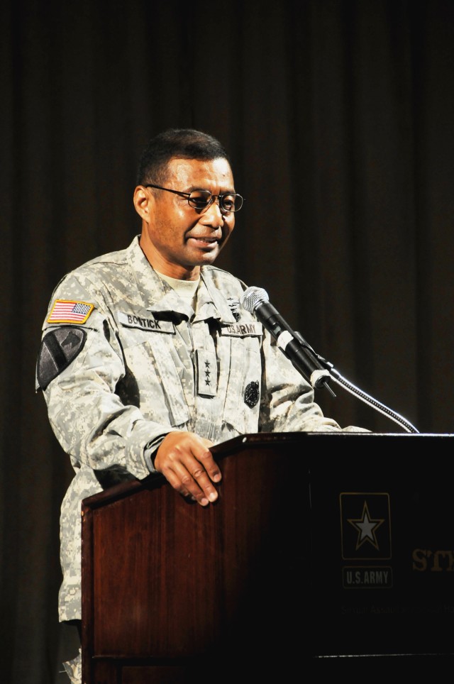 Summit challenges Army leaders to eradicate sexual assault, harassment 