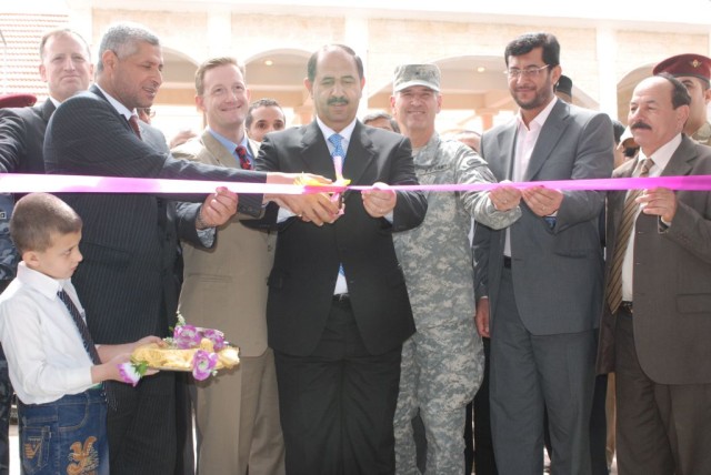 Al Kut welcomes fish and meat market