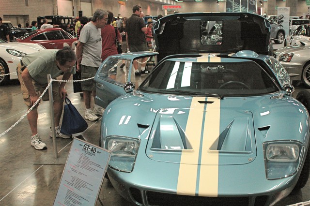 Honolulu Auto show: Cool, classic cars awe spectators