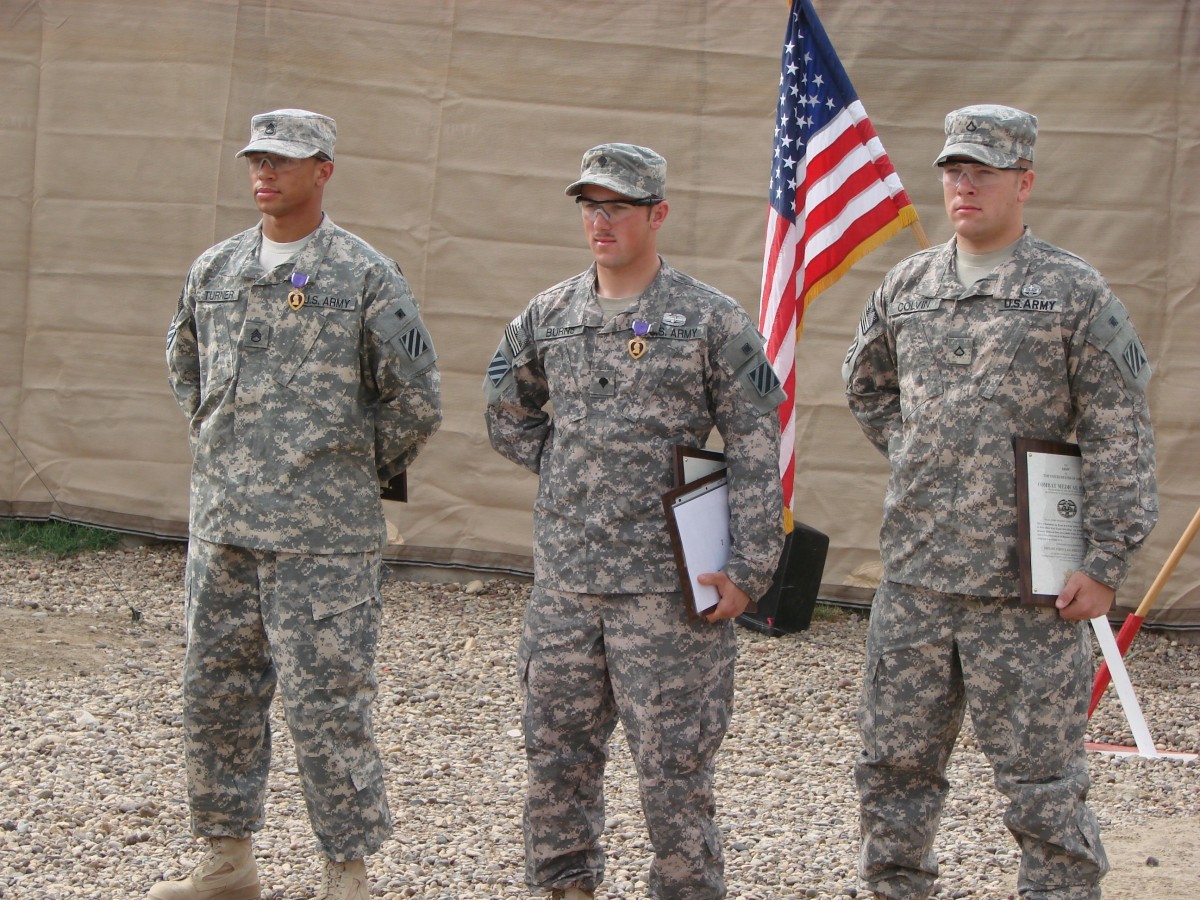 Three Warpaint Troopers Honored At Combat Awards Ceremony | Article ...