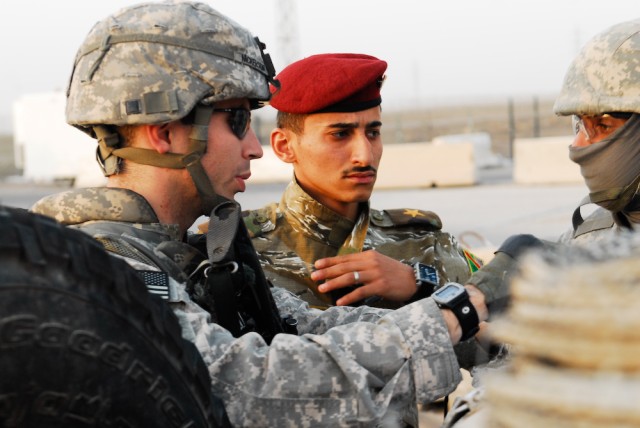 IA and U.S. joint night patrol proves valuable