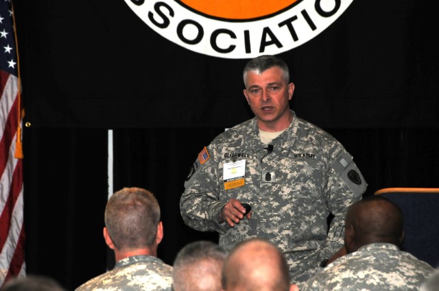 Chief warrant officer, CSM speak to Aviation Branch on top issues
