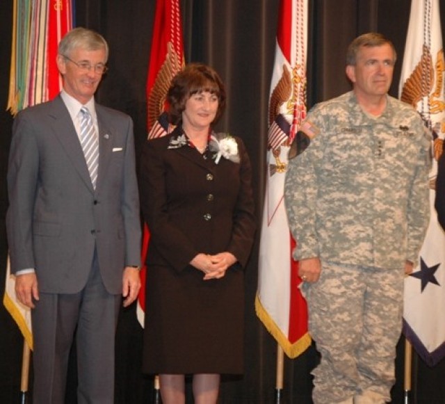 Army Secretary Recognizes IMCOM Civilians In Annual Ceremony