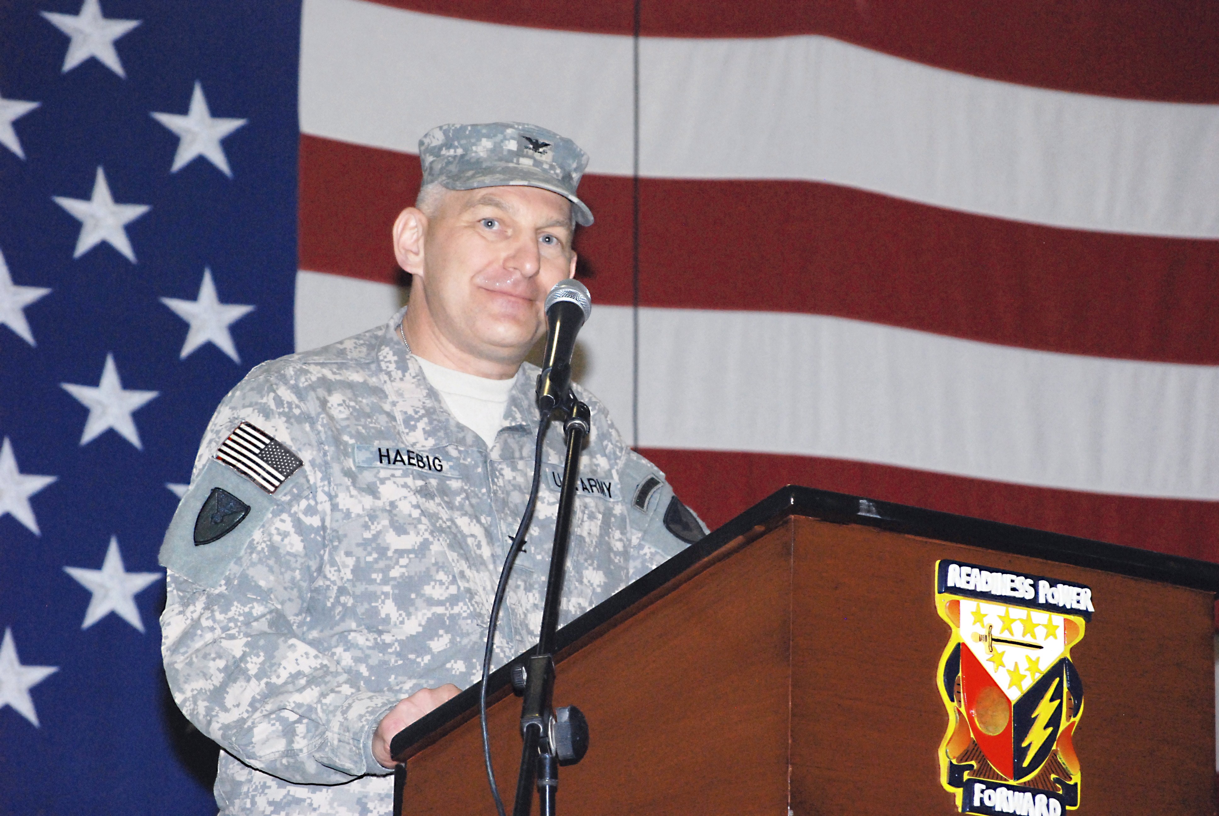 402nd AFSB welcomes new leader in rare change of command in Iraq ...