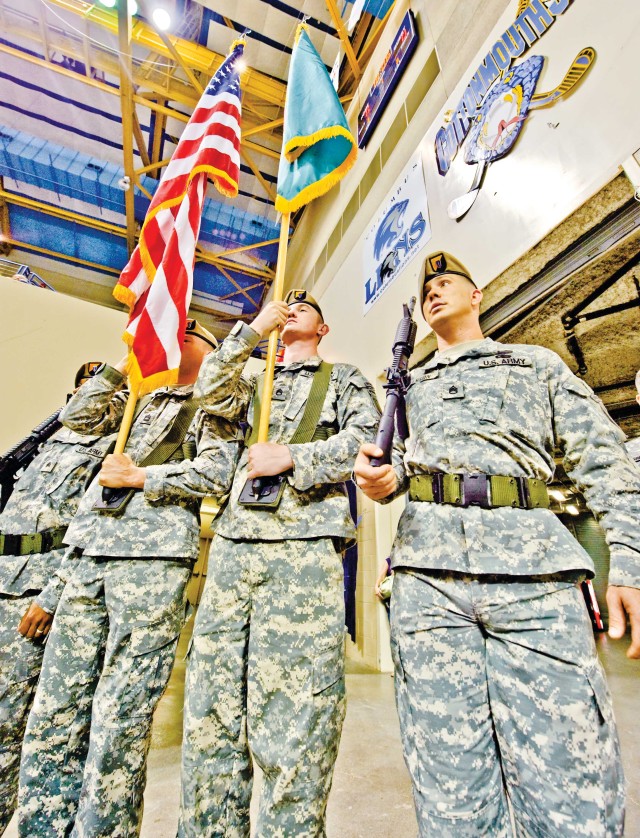 Columbus Lions treat military to a football game