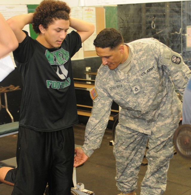 Soldier, Former Aiea Football Star Gives Back
