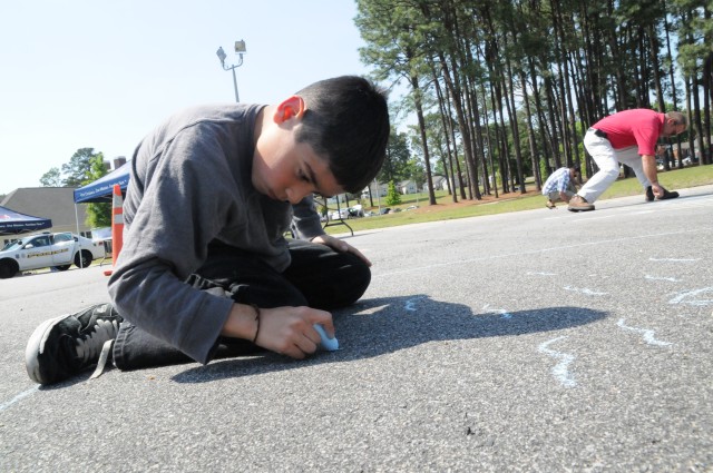 Local businesses help Fort Bragg residents celebrate Earth Day