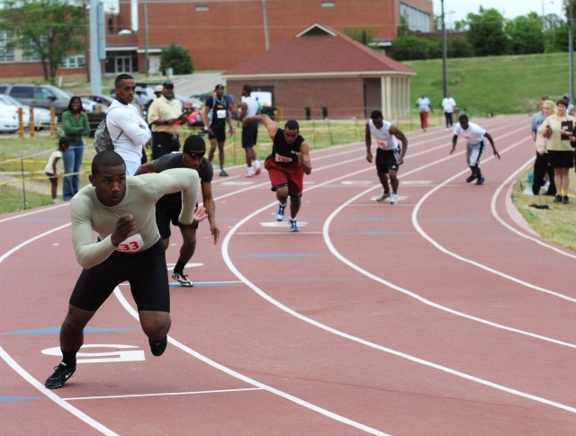 Camaraderie wins in 2010 Fort Bragg spring post track meet