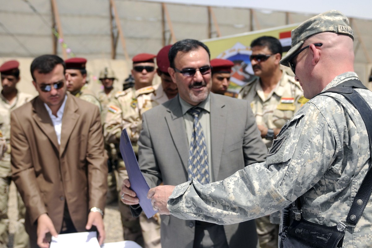 ネオ ですAIR MAN（SECURITY FORCE IN IRAQ） Top Cop:' Airmen remember fallen SF officer in Iraq > Air