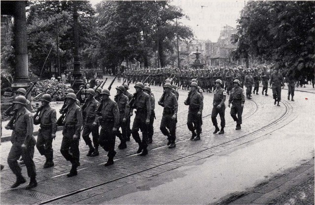 Dusseldorf Victory Parade