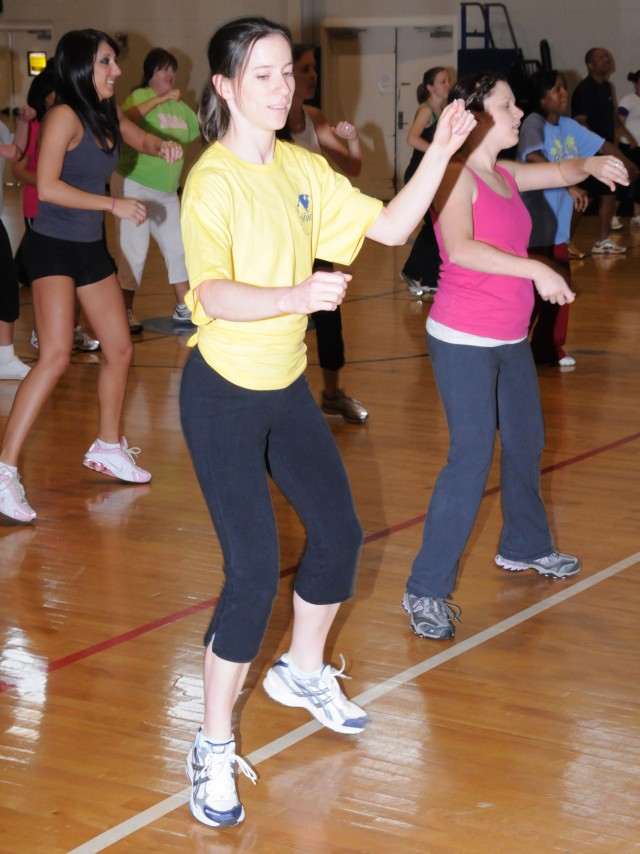 Zumba Dance Your Way To Better Health Article The United States Army 6608