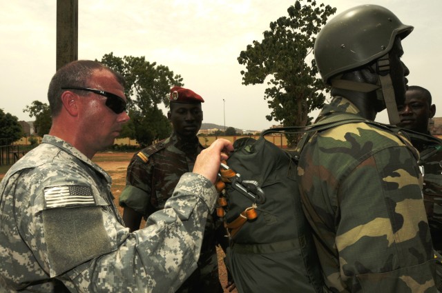 Pre-jump training prepares African parachutists for airborne operations