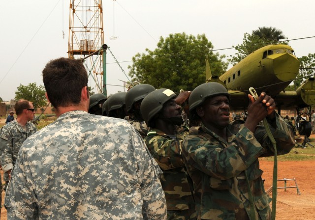 Pre-jump training prepares African parachutists for airborne operations