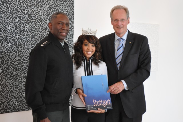 Miss America 2010 visits U.S. servicemembers and families in Germany