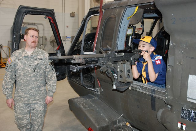 Assault battalion hosts Boy, Cub Scouts night at K-16 Air Base
