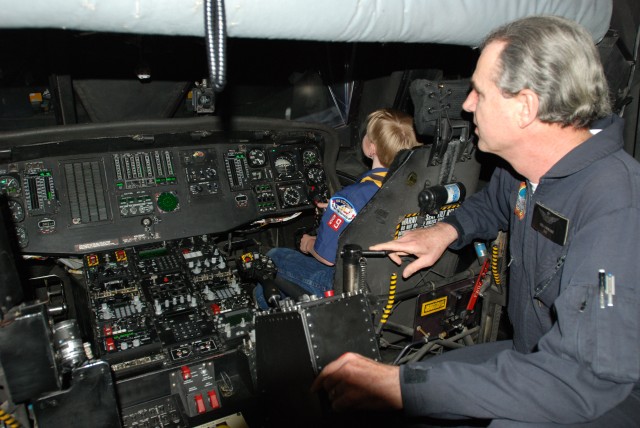 Assault battalion hosts Boy, Cub Scouts night at K-16 Air Base
