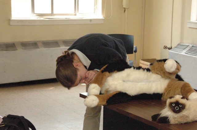Pet owners learn pet CPR, first aid