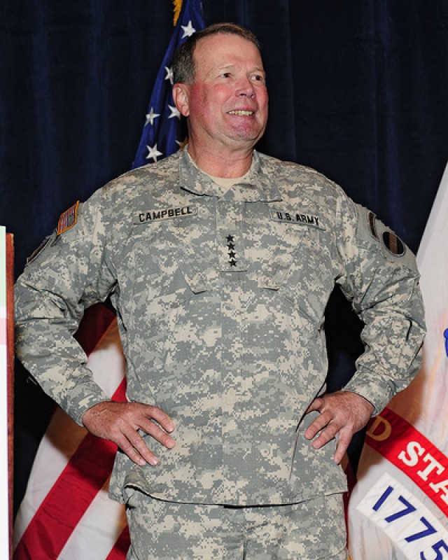 GEN Campbell speaks to SAME