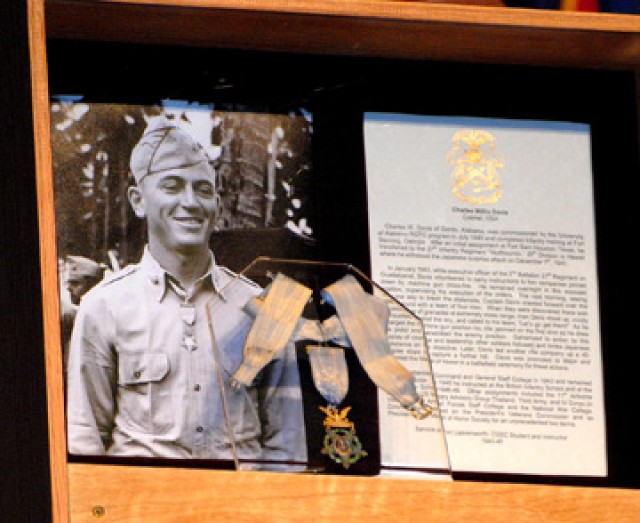 Pair join ranks of Leavenworth Leavenworth Hall of Fame