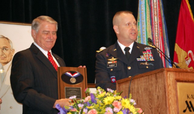 CGSCAca,!E+Foundation CEO honored at Truman luncheon